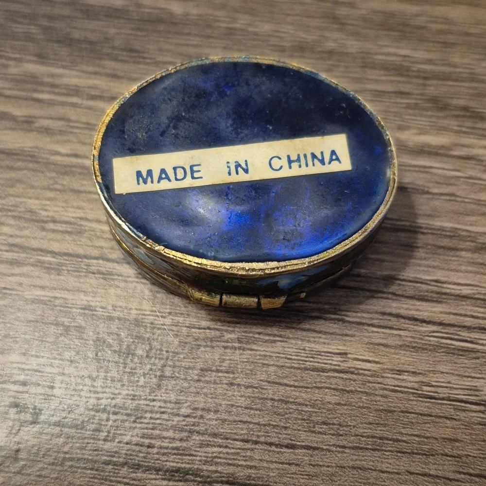 Source Unknown Red Enamel Floral Cloisonné Mini Jewelry Trinket Box